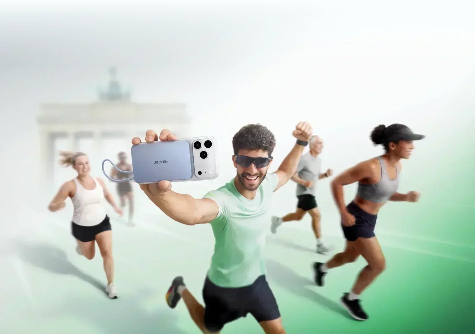 Marathon-Zubehör für den Renntag: Uhr, Kopfhörer, Smartphone und Power