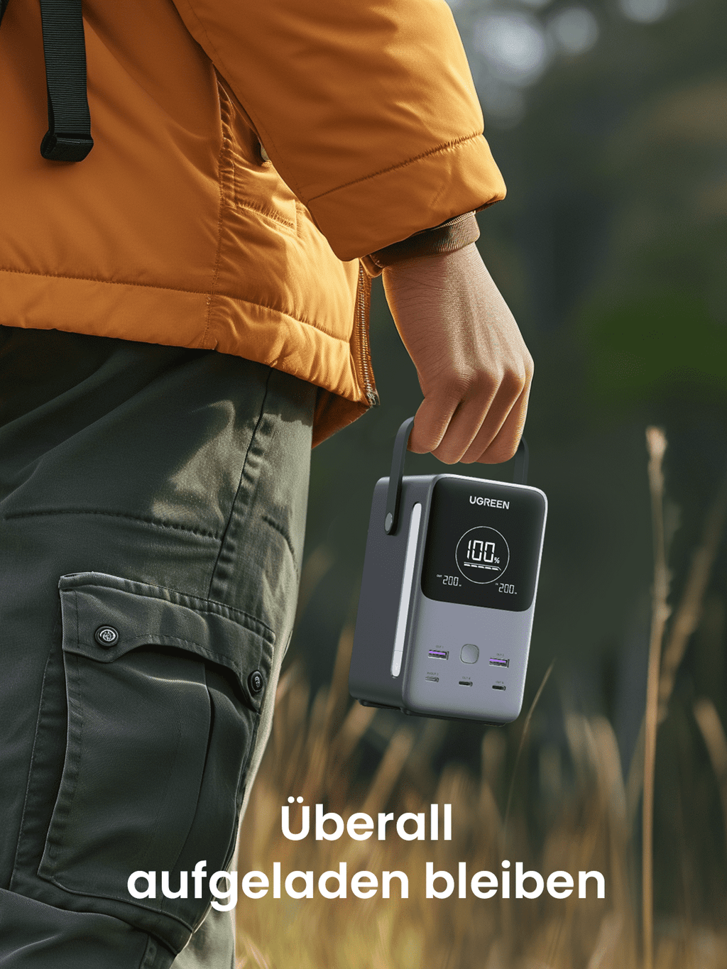 UGREEN 48000mAh 300W Tragbare Powerbank hilft als powerbank dabei, überall aufgeladen zu bleiben – ob unterwegs, outdoor oder im Alltag.
